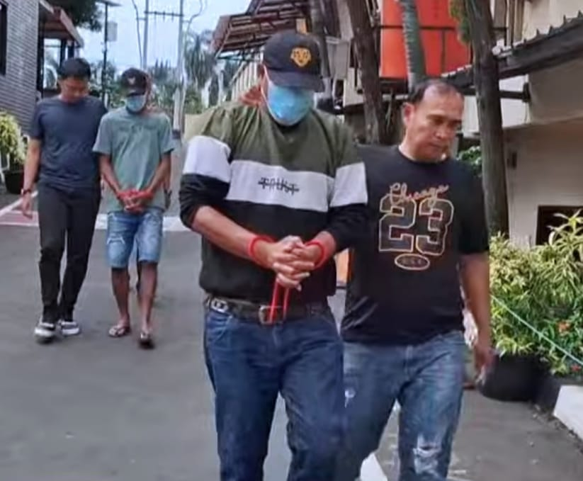 Viral! Polisi Tangkap 2 Mata Elang yang Pukul Korban & Rampas STNK di Depok — Aksi Terekam Warga!