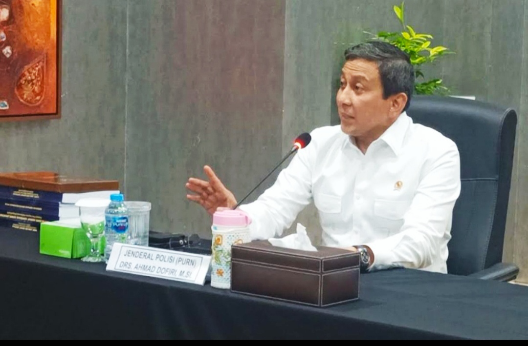 Heboh Isu Kuota Khusus, Jenderal {Purn} Dofiri: Saatnya Kembalikan Marwah Polri Lewat Manajemen Bersih!