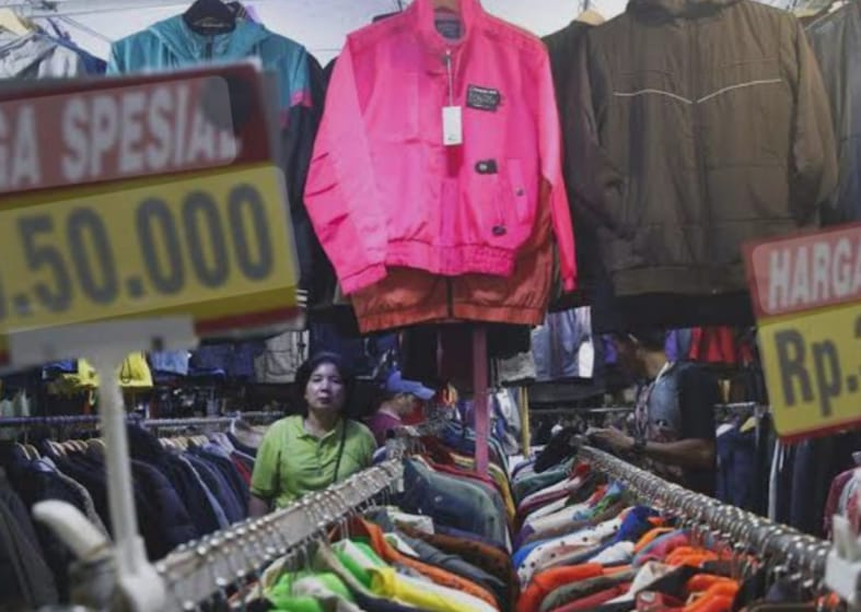 Di Balik Tuntutan Legalisasi Thrifting, Terungkap Fakta Limbah Tekstil dan Jalur Gelap Penyelundupan — Pemerintah Tak Mau Indonesia Jadi Tempat Sampah Dunia