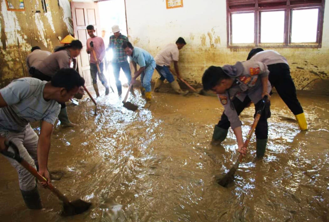 Pascabencana Disisir Polisi, SMP–SMA di Aceh Dipastikan Aman dan Siap Gelar KBM Hari Ini