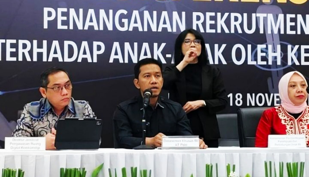 Densus 88 Beraksi! 8 Pengikut JAD di Sulteng Diciduk Saat Sedang Sebar Propaganda ISIS.