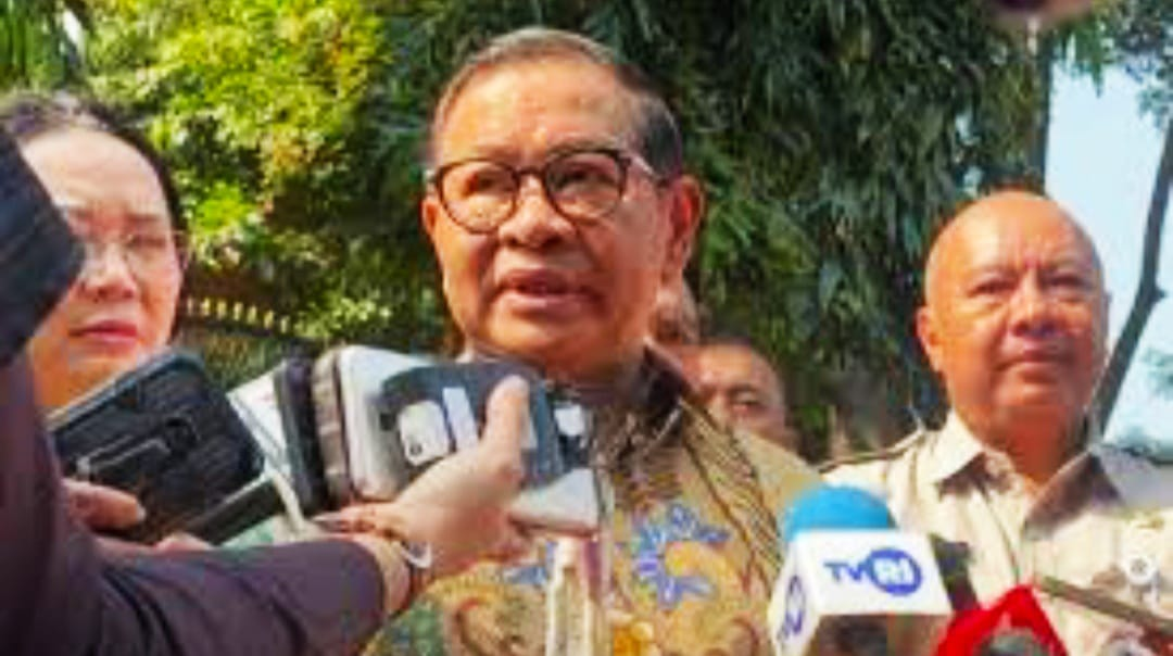 Gubernur Pramono Sikat Lapangan Padel Ilegal, Tren Olahraga Berubah Jadi Polemik