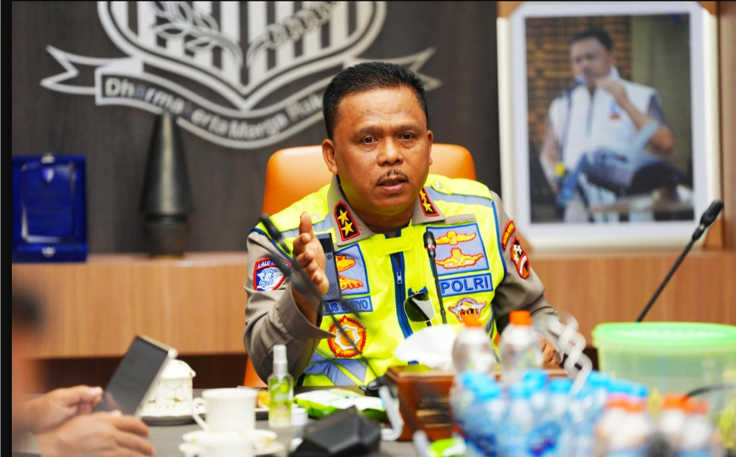 Aksi Nyata Korlantas Polri: Genjot 5 Operasi Besar dan Kedepankan Sisi Humanis Lewat "Polantas Menyapa"