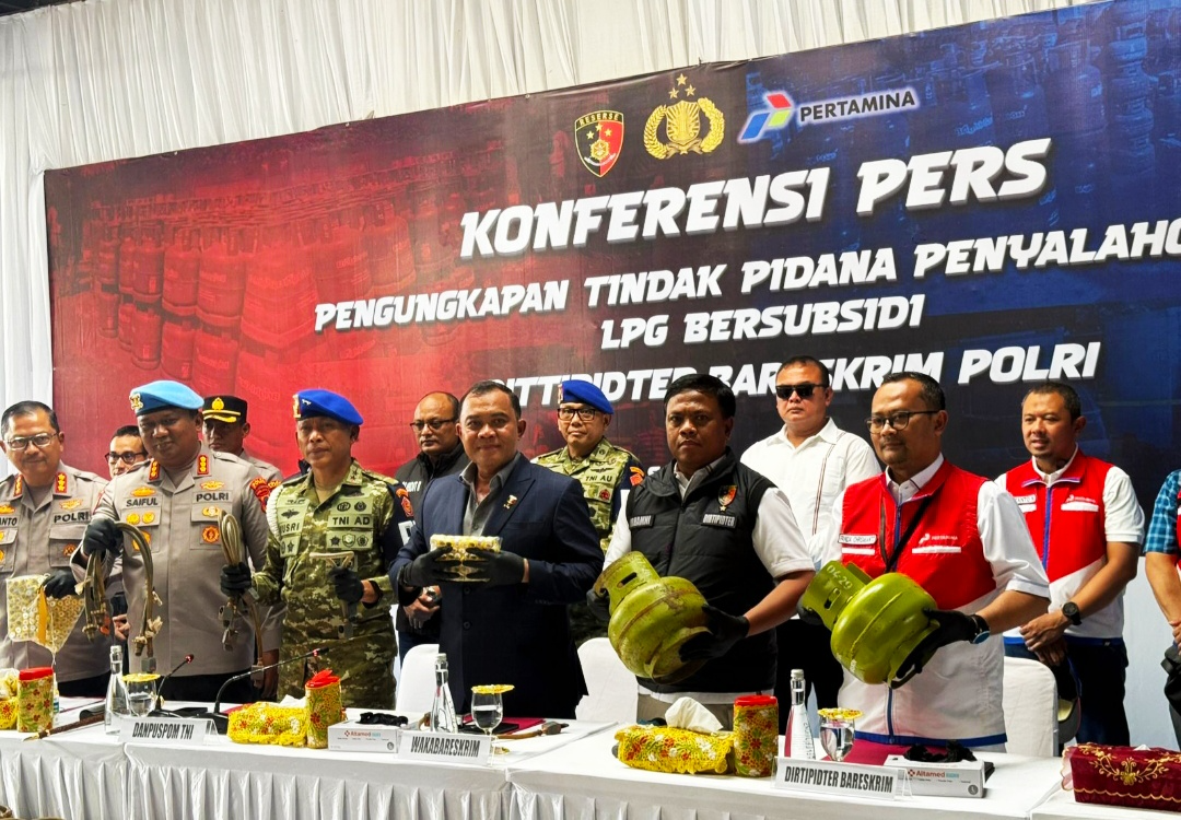 Peringatan Keras! Polri dan TNI Siap Pecat Anggota yang Jadi 'Backing' Mafia LPG Oplosan.