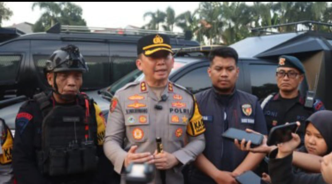 TEROR BOM GUNCANG DEPOK! Polisi Masih Buru Pelaku Pengancaman 10 Sekolah Lewat Email