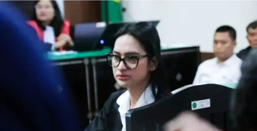 Terkuak di Sidang! Jejak Sunyi Misri Puspita Sari di Gili Trawangan Berujung Pengakuan Terima Rp35 Juta