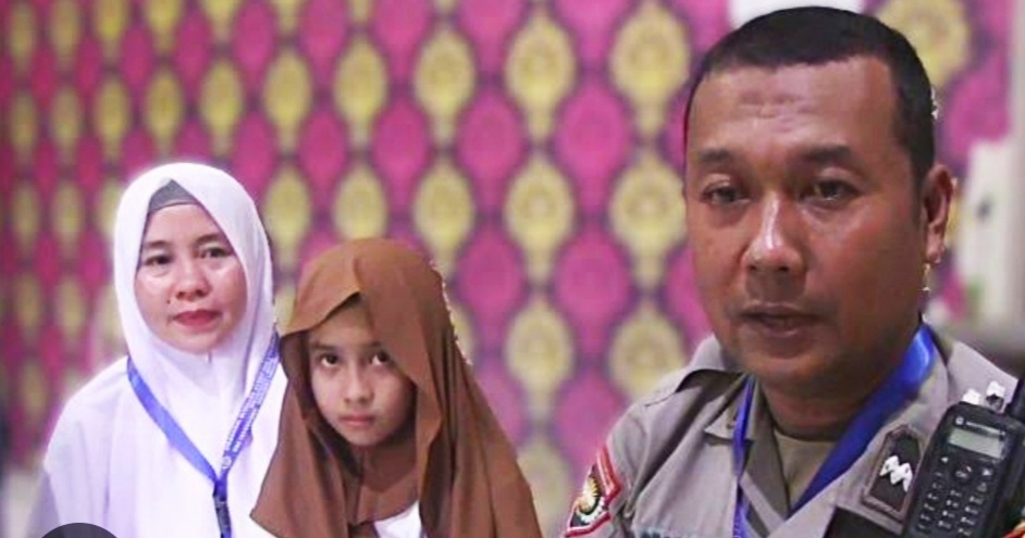 Kisah Haru Bhabinkamtibmas Sukamenanti Baru: Sisihkan Gaji Belasan Tahun Demi Penuhi Panggilan Haji.